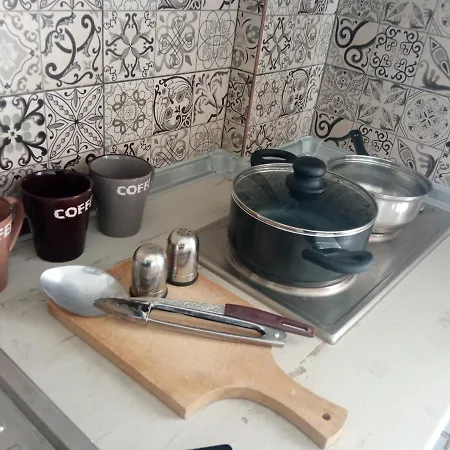 Stefiniki Apartment *