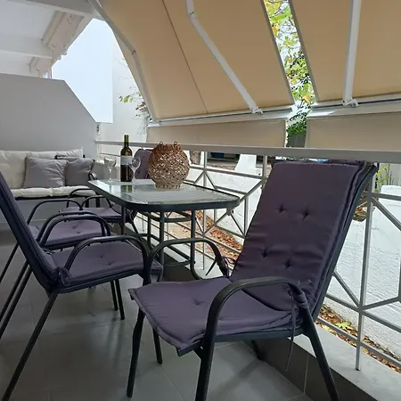 Stefiniki *