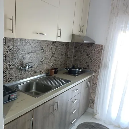 Appartement Stefiniki *